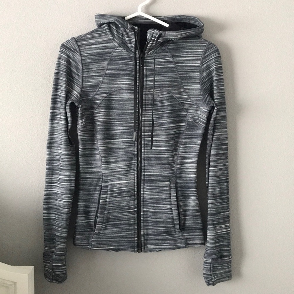 Lululemon Hooded Define Jacket Nulu EUC 6